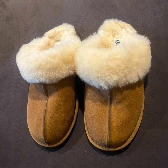 Quince Genuine Australian Shearling Scuff Slippers Tan Brown 7 - Picture 1 of 5